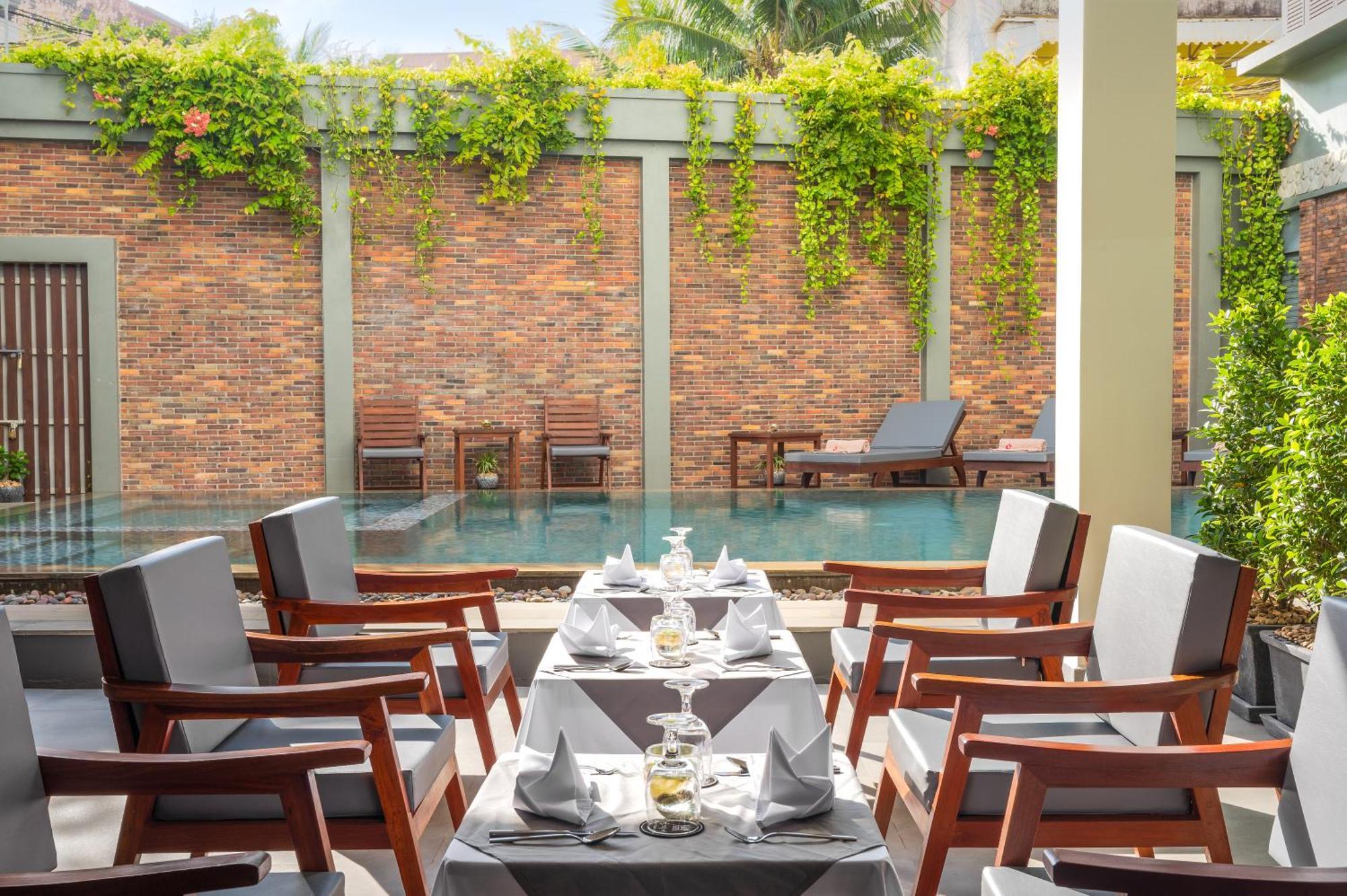 Mony Reach Angkor Hotel Siem Reap Exterior photo
