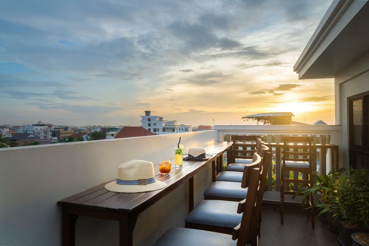 Mony Reach Angkor Hotel Siem Reap Exterior photo